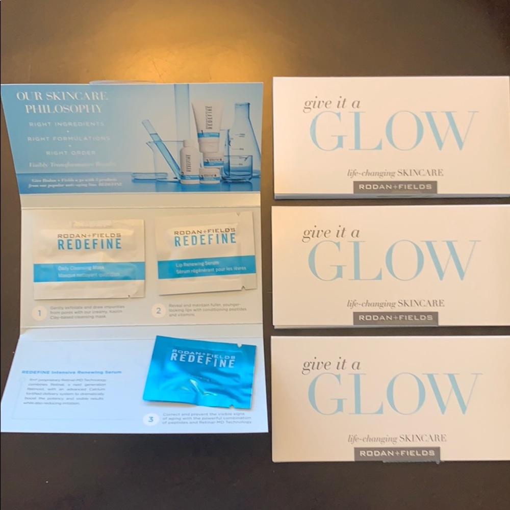 Rodan + Fields Redefine Give it a Glow Serum Mask